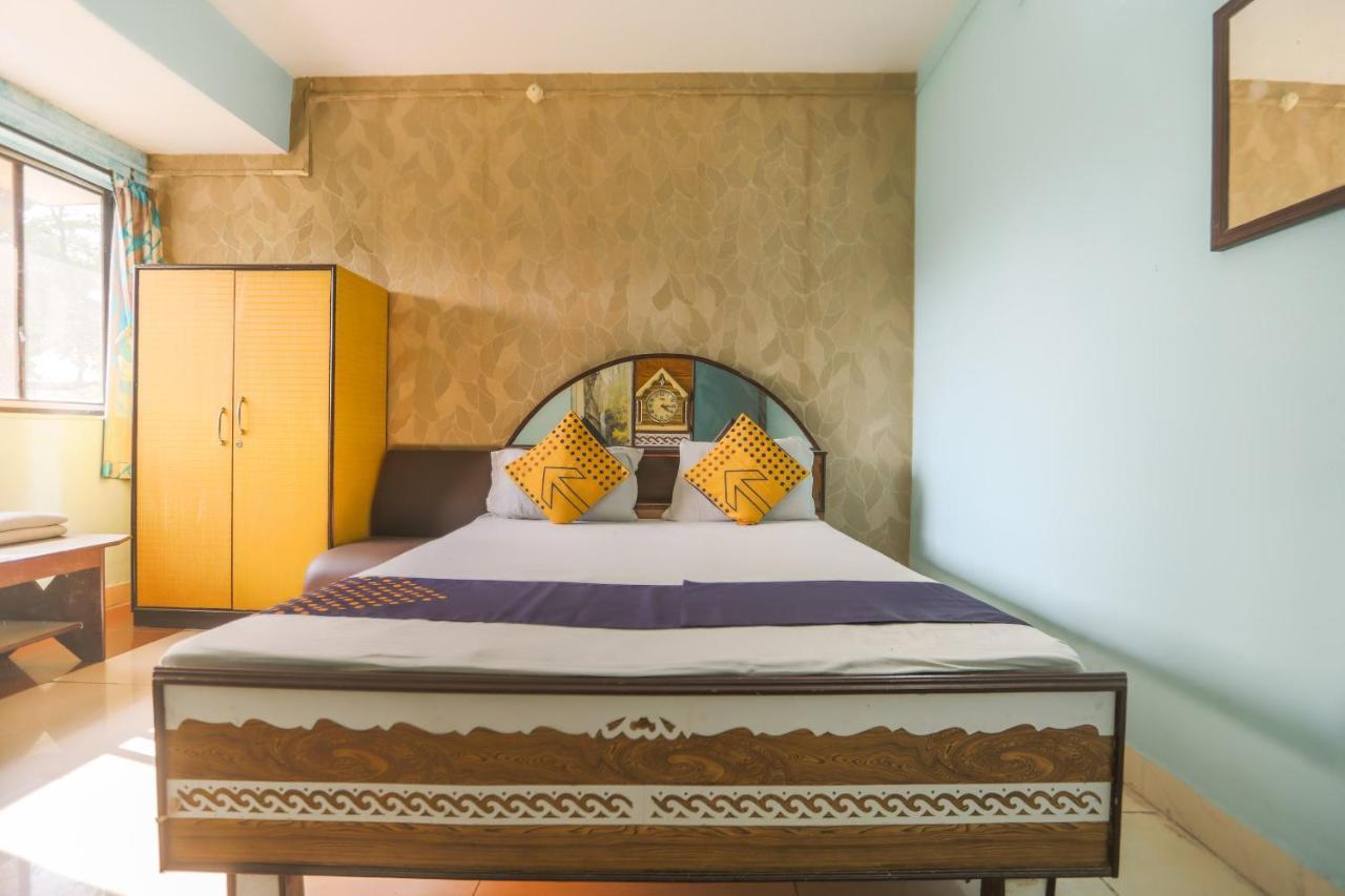 Spot On 10470 Hollywood Joka Hotel Bhasa Buitenkant foto